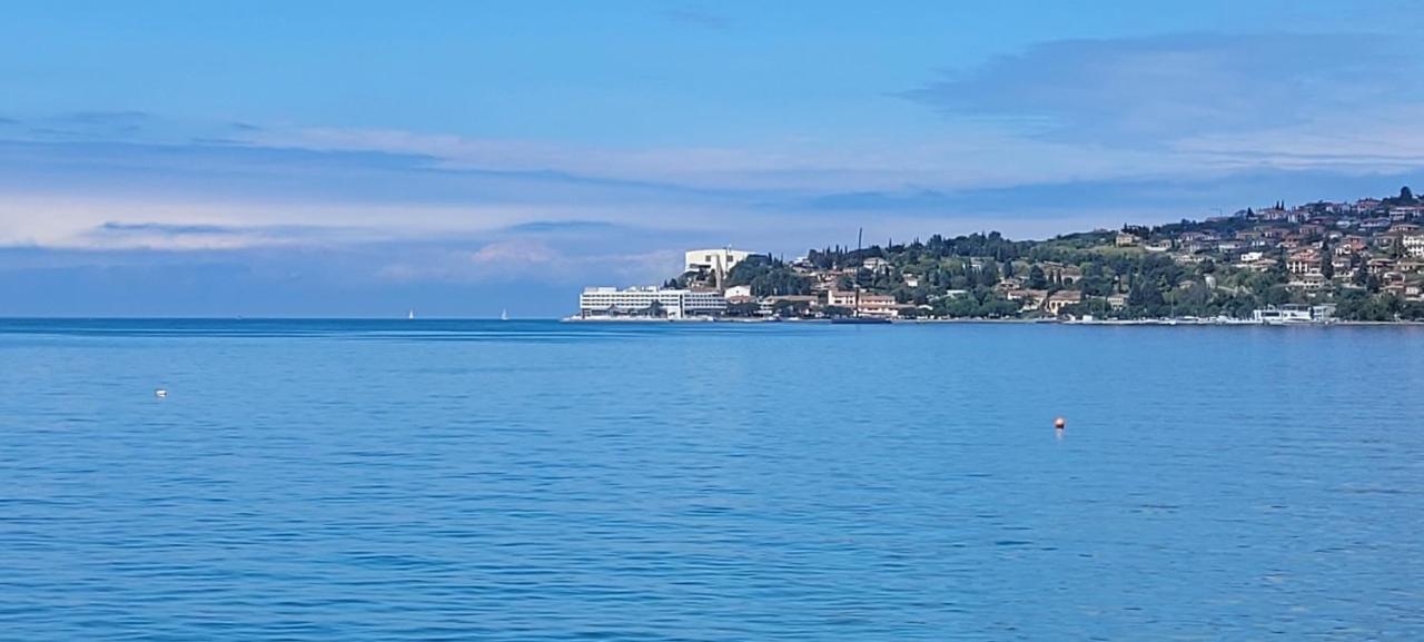 Floating House Maui Villa Portoroz Exterior photo